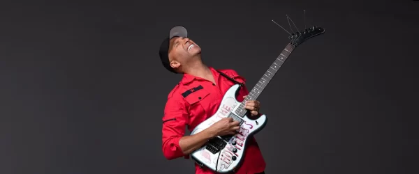 Tom Morello - Masterclass on Electric Guitar Cheap